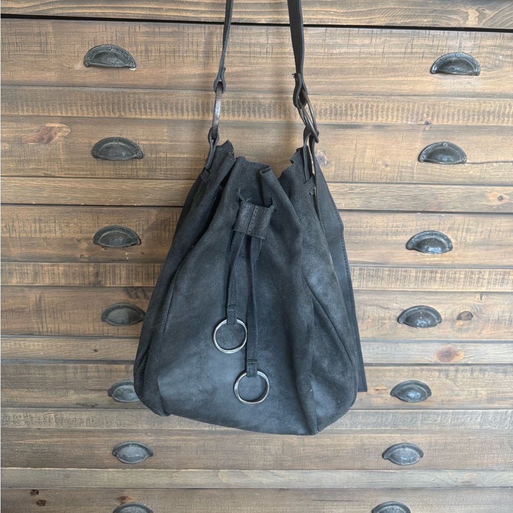 Tagliovivo Black Bucket Bag